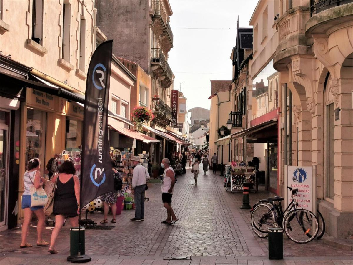 La Calypsette - Face Grande Plage Des Sables D'Olonne 莱萨布勒-多洛讷 外观 照片